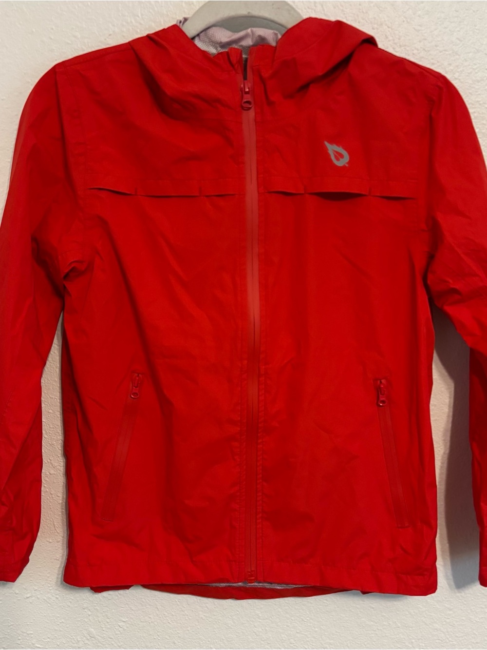 Baleaf rain/wind jacket sz M light weight red outdoorsy everyday wear walking
